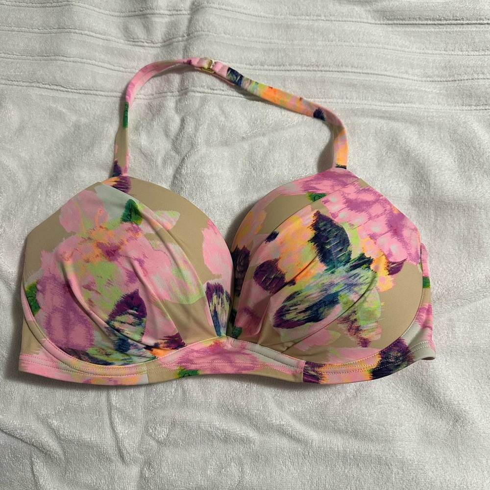 NWOT Victoria secret 36dd push up swim